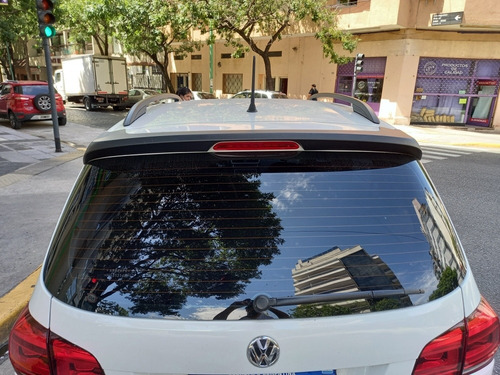 Volkswagen Suran 2017 1.6 Track