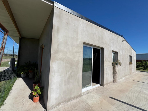 Casa En Venta Zarate