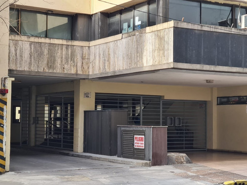 Imagen 5 de 10 de Venta | Cochera Fija | Centro | Seguridad 24hs