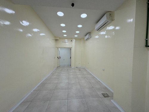 Venta Edificio A Estrenar Dos Plantas + Deposito