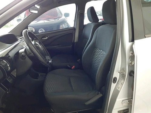 Imagem 9 de 12 de Etios 1.5 Xls Sedan 16v Flex 4p Manual