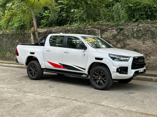 Imagen 14 de 15 de Toyota Hilux, Todas 2011 & 2024 Japonés