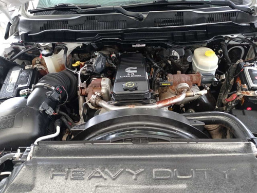Imagen 14 de 15 de Dodge Ram 2500 Hd Crew Cab Diesel Cummins 4x4