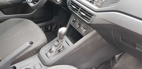 Imagem 13 de 14 de Volkswagen Virtus 1.6 Msi (flex) (aut)