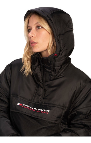 Imagen 8 de 10 de Chamarra Tommy Hilfiger Mujer