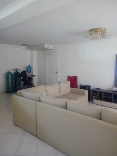 Imagen 5 de 14 de Apartamento @inversionesdalroc.ca+5804168954884