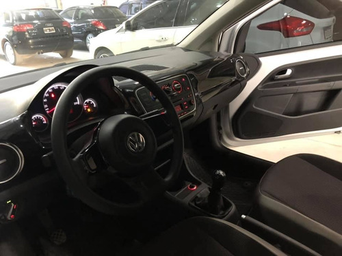 Volkswagen High Up - 60.000 Kms - Año 2015