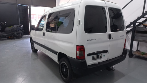 Peugeot Partner Furgon mixto