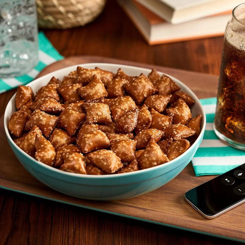 Pretzels Rellenas De Crema De Cacahuate Kirkland 1.56 Kg