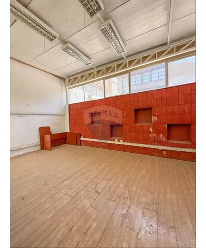Liquidacion - Oportunidad - Edificio Comercial