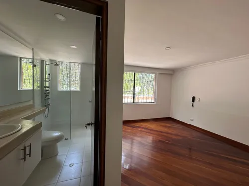 Apartamento En Arriendo/venta En Bosque Medina. Cod A22107