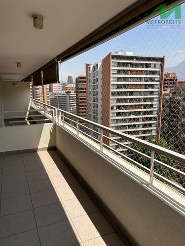 Departamento En Venta De 2 Dorm. En Las Condes