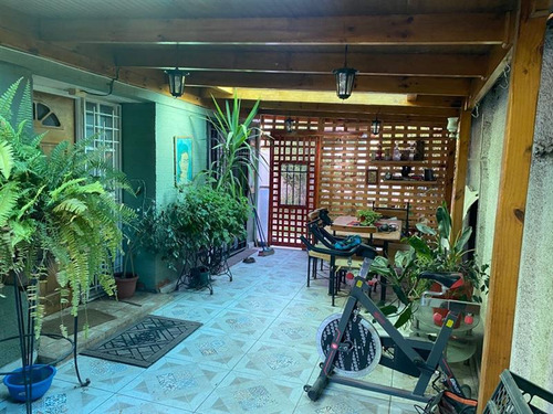 Casa En Venta De 3 Dorm. En Puente Alto