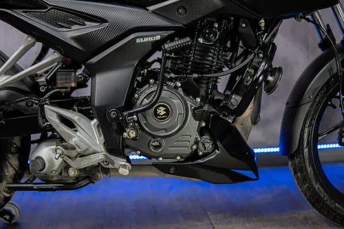 Bajaj Pulsar 150 Fi Abs 2025