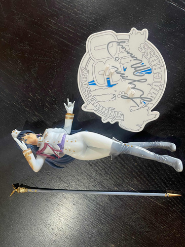 Boneca Lynn Minmay Macross 30th Anniversary 22cm Banpresto (Recondicionado)