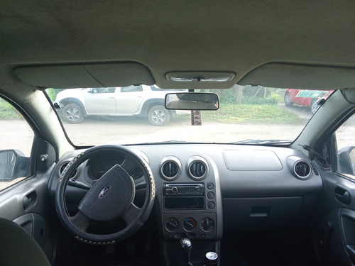 Ford Fiesta 1.6 Ambiente