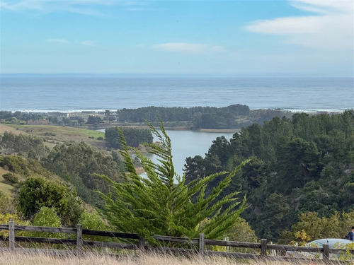 Espectacular Terreno En Venta, Pichilemu, Con Vista Al Mar