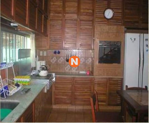 Casa En Venta Y Alquiler, Mansa, Punta Del Este, 4 Dormitorios.- Ref: 204928