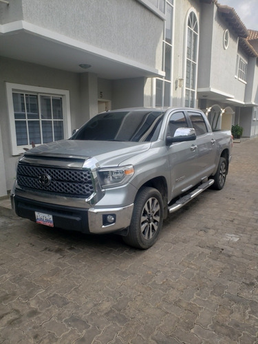 Toyota Tundra Limited