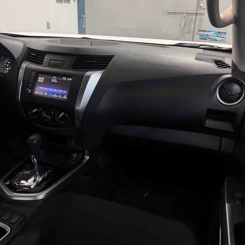 Nissan Frontier 2.5 Le At