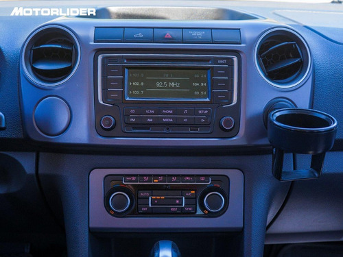 Imagen 18 de 25 de Volkswagen Amarok Highline At 4x4 Tdi| Permuta / Financia