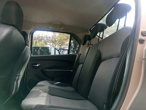 Renault Logan 1.6 Privilege