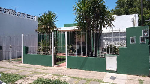 Casa Americana De 3 Ambientes Moron Sur