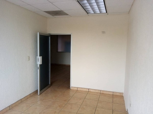 Imagen 11 de 21 de Se Renta Local Comercial En Col. Centro.