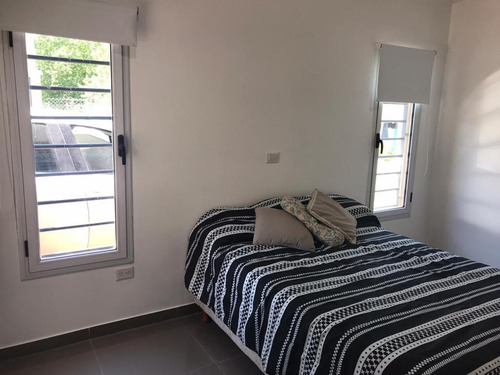 Hermosa Casa Minimalista En San Vicente
