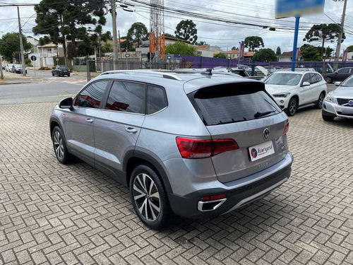 Imagem 4 de 15 de Volkswagen Taos Highline 250 Tsi 1.4 Flex Aut 2022