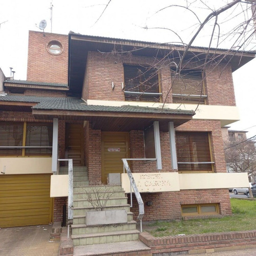 Casa En Venta En La Plata