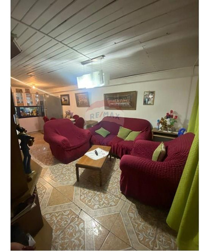 Venta En Lo Espejo: 3d+1b + Estc