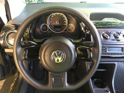 Volkswagen Up! 2016 1.0 High Up! 75cv