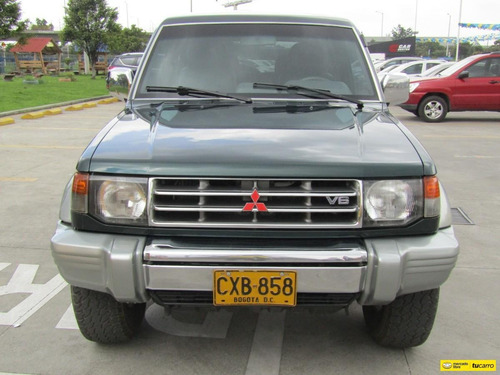Mitsubishi Montero V6 3000