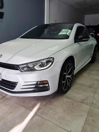 Volkswagen Scirocco 2.0 Tsi 211cv Dsg