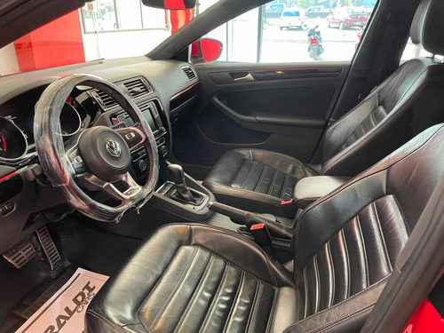 Imagen 12 de 16 de Volkswagen Vento 2018 2.0 Tsi Gli 211cv Permuto/financio