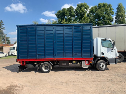 Imagen 2 de 9 de Carroceria Todo Puertas Para Accelo Iveco Ford Mercedes