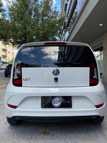 Imagen 7 de 15 de Volkswagen Up! 2017 1.0 Move Up! 75cv Sepautos