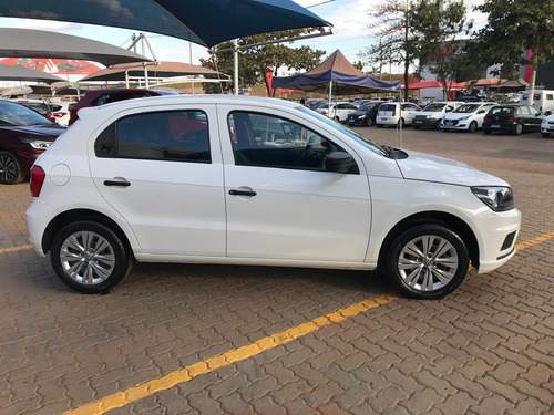 Volkswagen Gol 1.0 Mpi E-flex Trendline