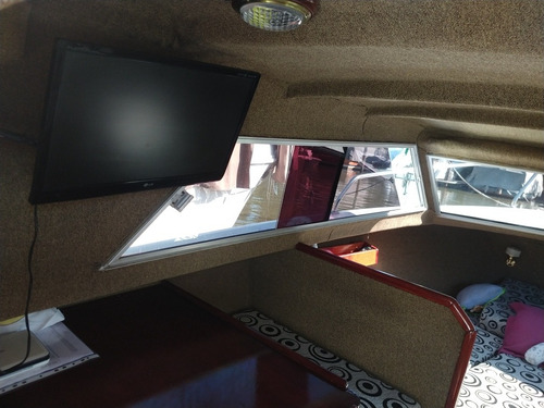 Crucero Río 3 - Ford V8 + Volvo 280 - Restaurado/impecable