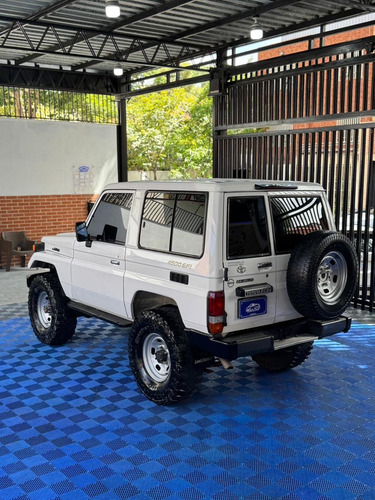 Toyota Machito
