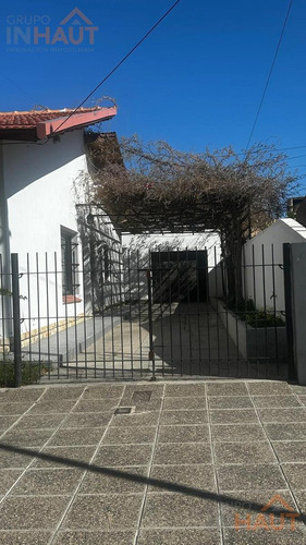 Casa De 2 Dorm En General Roca