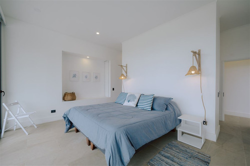 Moderna Y Nueva Casa En Condominio Polo De Maitencillo