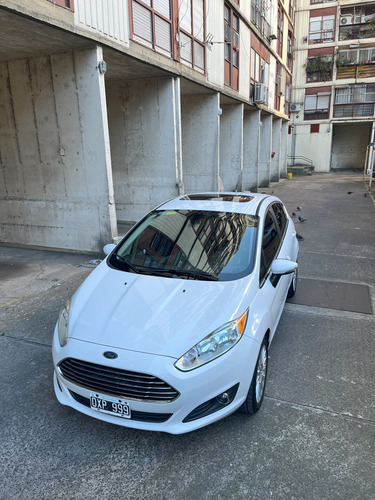 Ford Fiesta Kinetic 1.6 Titanium 120cv