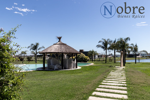 Venta Lote Barrio Privado La Alameda, Etapa 3.