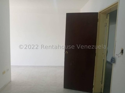 Imagen 7 de 30 de Gustavo Zavala Rentahouse 23-1231