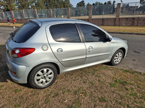 Peugeot 207 1.4 Allure 75cv