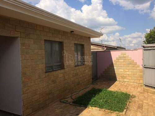 Imagem 2 de 6 de Venda De Casas / Padrão Na Cidade De Araraquara 9093
