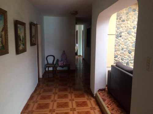Imagen 5 de 8 de Casa En Trigal Sur En Venta Calle Cerrada