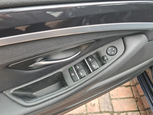 Bmw Serie 5 520i 2.0cc Tp Aa 4x2